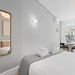 Guestready - Music Scale * Porto